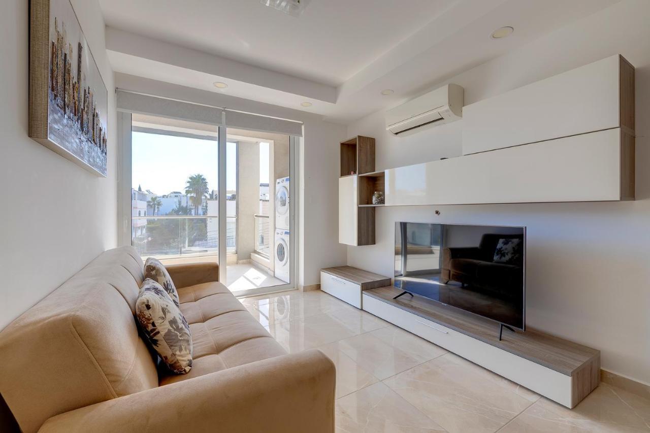 Modern 1Br Apartment In Central St Julian'S St. Julian's Exterior foto
